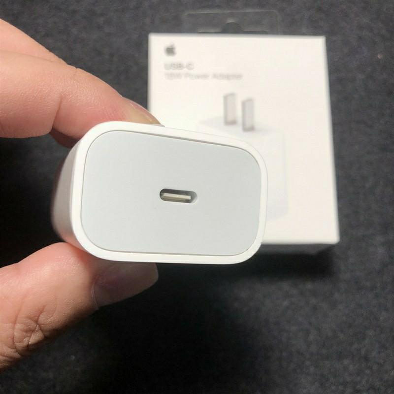 Original Apple 18w super fast charging adapter (Category: Chargers & Cables) located in Caloocan City. Submitted by dde28 (Listing ID 1033863754, Image 3). Description: 2 weeks replacement warranty with no physical damage. 1yr apple warranty Brand Name : Apple GaN : NO Output Interface : Type C Max. Output Power : 18w Model Number : 18WPDfast charge Applied Fast Charge Protocols : USB PD Power Source : A.C. Source Input : 100-240V/0.6A Quality Ce