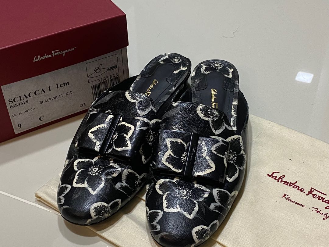 Salvatore ferragamo sciacca mules shop