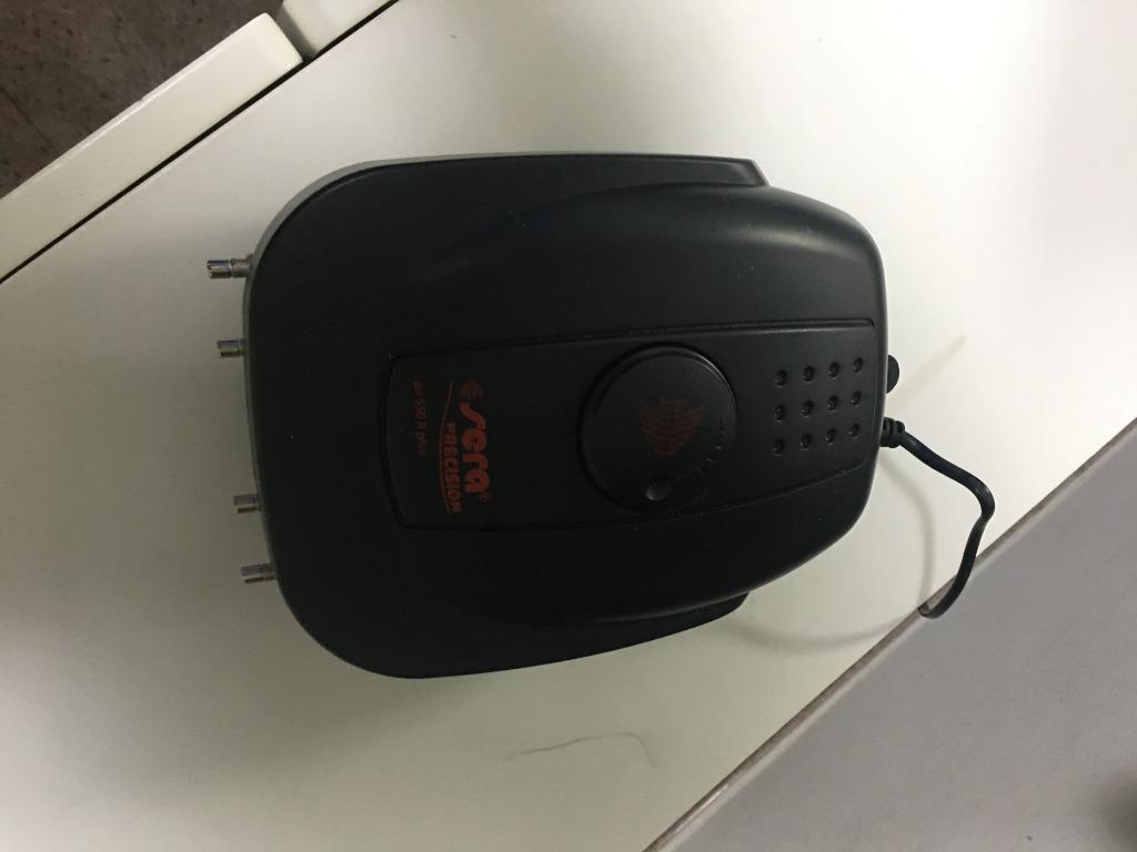 Sera Air 550 R plus air pump, Pet Supplies, Homes & Other Pet ...