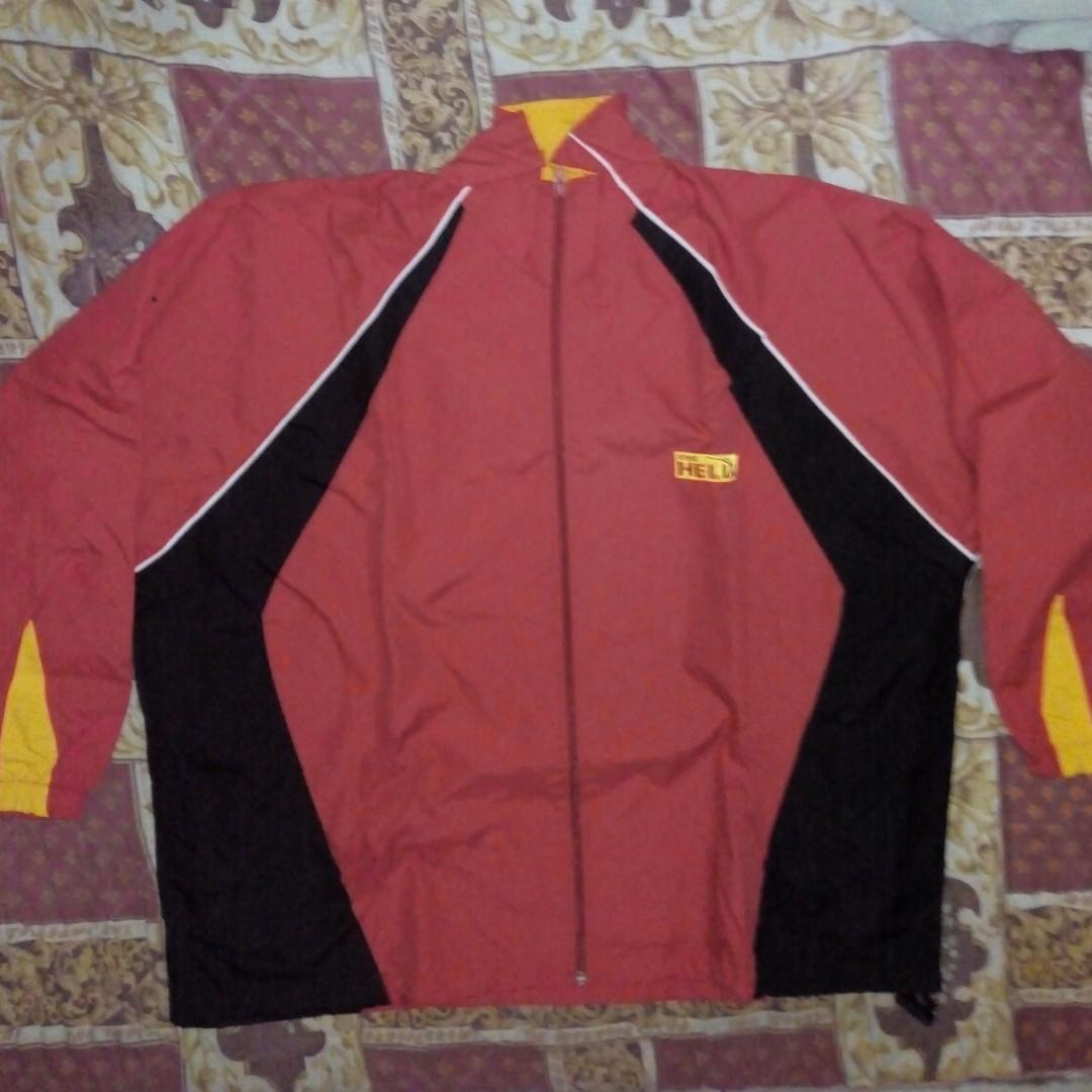 Shell jacket (Category: Activewear) located in Quezon City. Submitted by sweetlikesoju (Listing ID 1033855932, Image 1). Description: • Shell colors - red, yellow (black, white) • Fully lined • Zipper closure • gartered cuffs • Toggle hem adjusters • Length: 27 inches • Width: 27.5 inches • Arm hole: 12 inches 👥 No meet-ups for safety purposes 📦 GoGo Xpress / Grab Express / Mr. Speedy from Novaliches, QC 💳 GCash / coins.ph / PayMaya / PayPal /