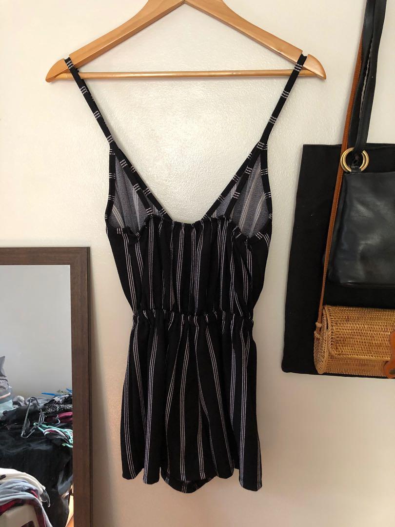 Striped Romper (Category: Rompers) located in Quezon City. Submitted by projectdeclutter_mnl (Listing ID 1033908709, Image 2). Description: Rfs: Never used bc it was too small for me :( Stretchy No flaws ✨ No pockets Perfect for petite sizes **SF not yet included.