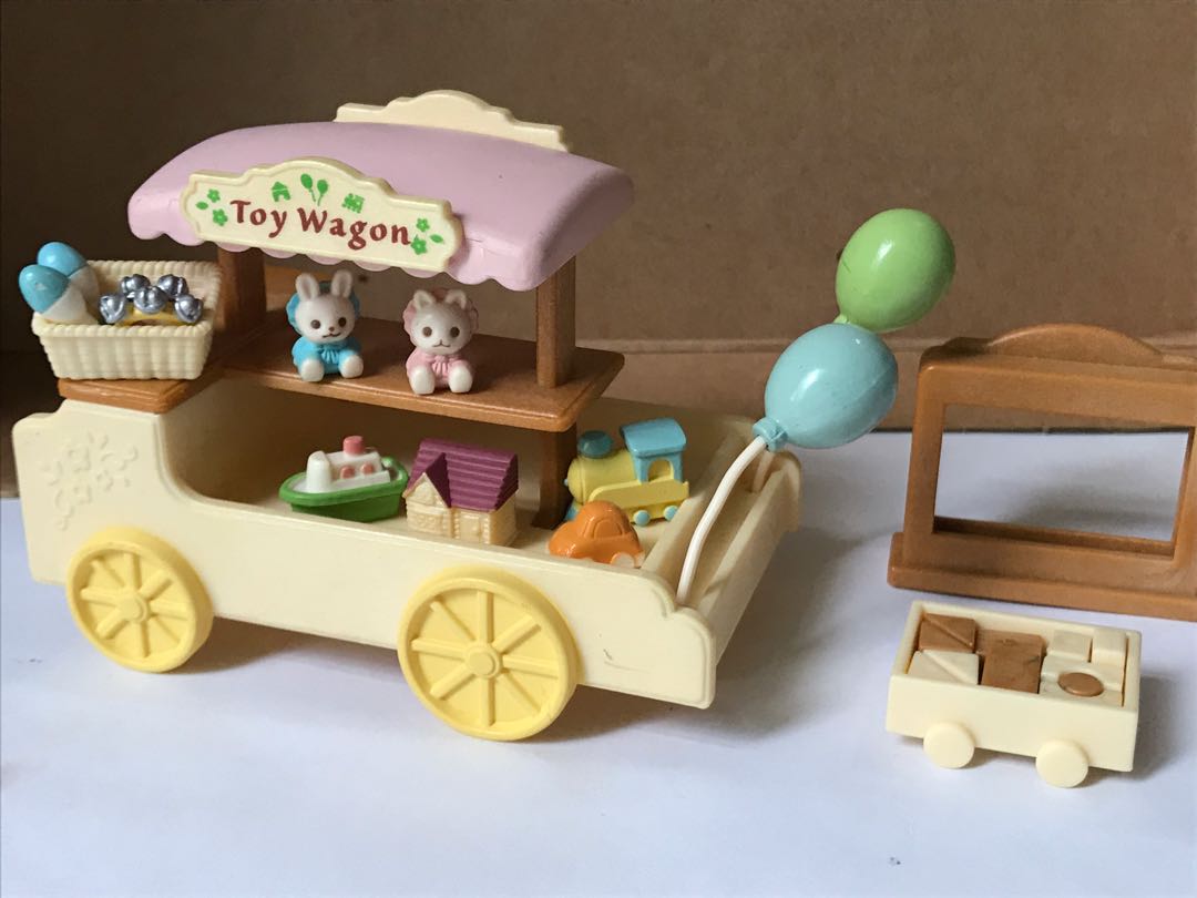 Sylvanian Toy Wagon, Hobbies & Toys, Toys & Games on Carousell