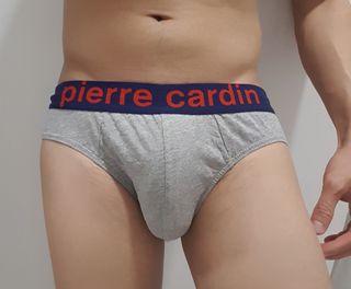 (Category: ) located in . Submitted by machowear (Listing ID 1033991150, Image 1). Description: .