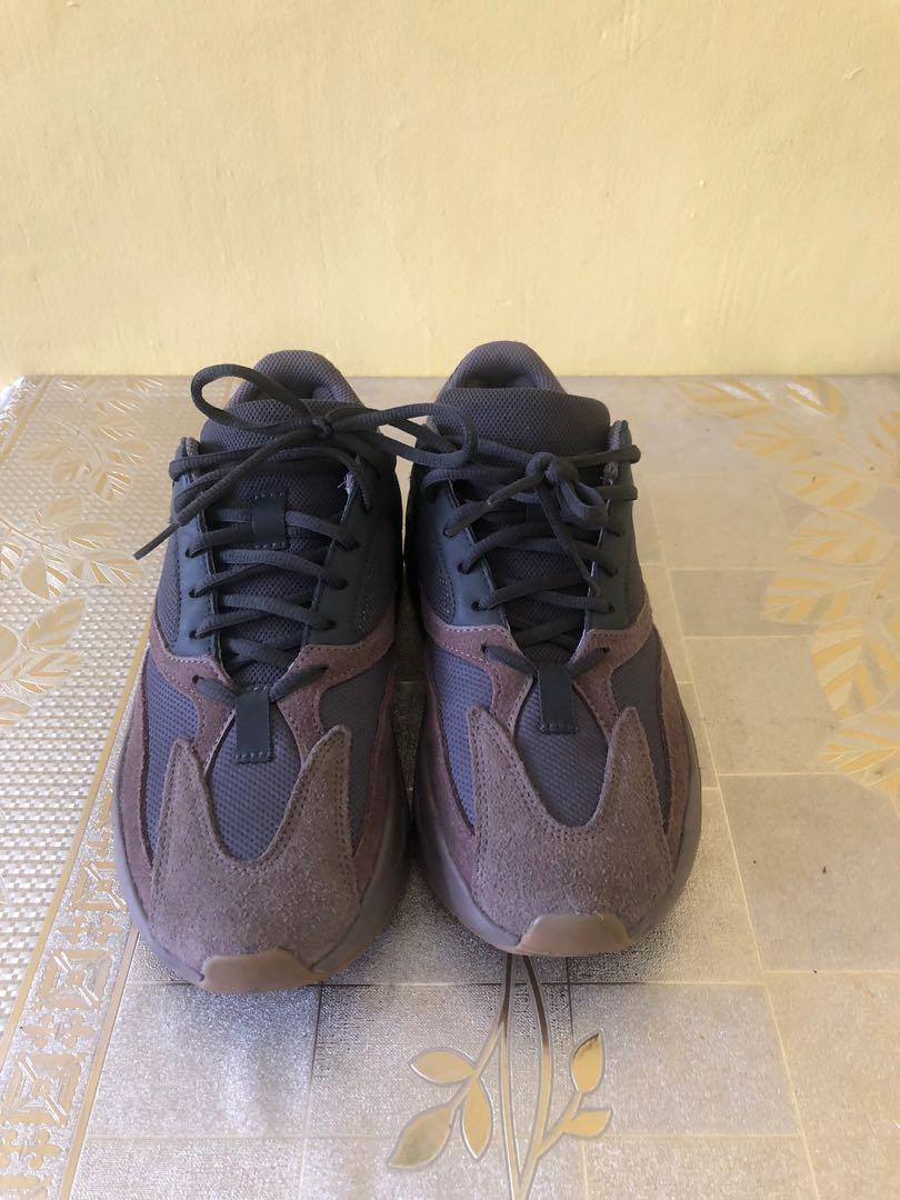 Fake cheap mauve yeezy