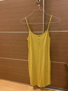 Yellow dress aritzia