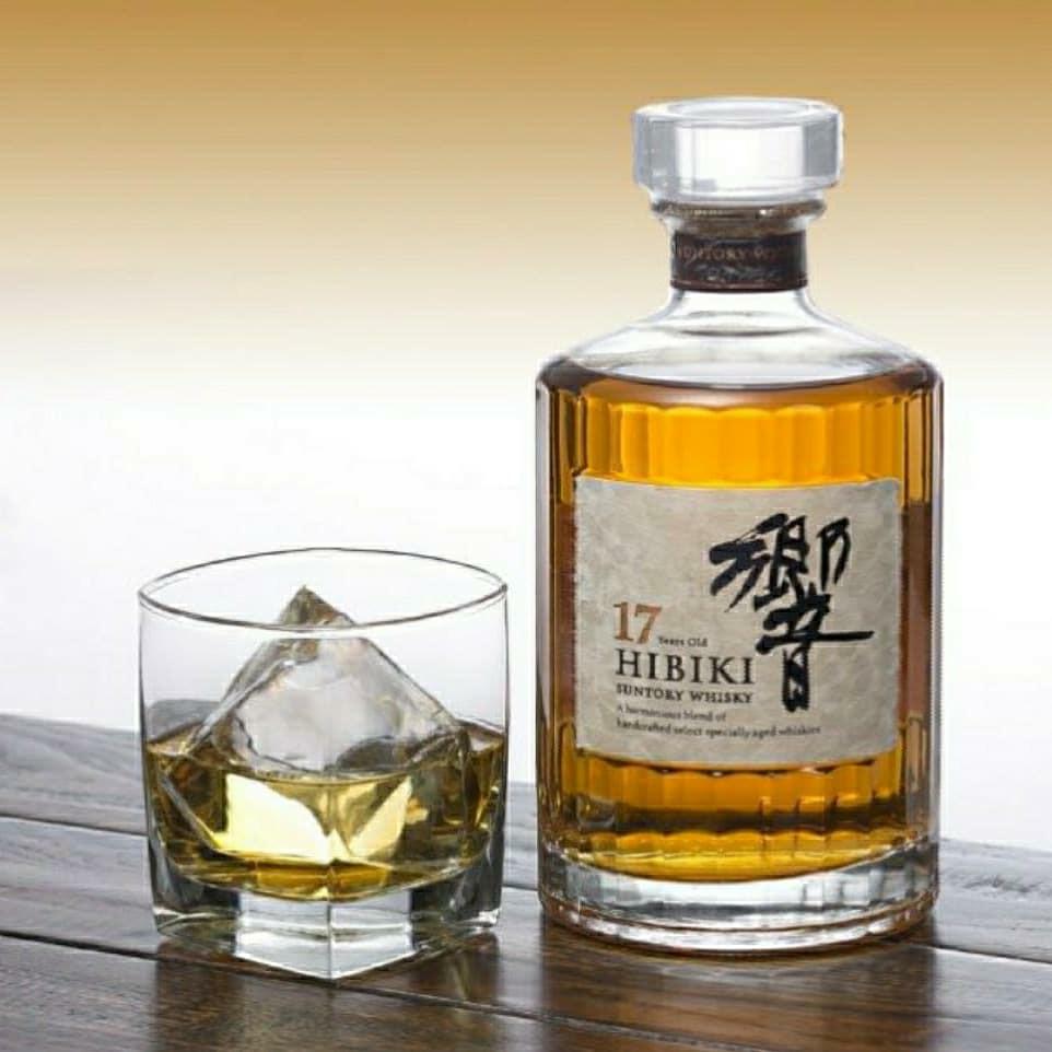 響17年威士忌酒辦50ml 議價免問 古董收藏 古董收藏 Carousell