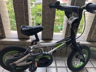 由 yollanda (刊登 ID 1034077745，圖片 1) 提交，位於 的 (類別：)，說明：。