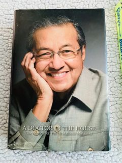 Doktor Umum Memoir Tun Dr Mahathir Mohamad Buku Lelong Bl08 Books Stationery Books On Carousell