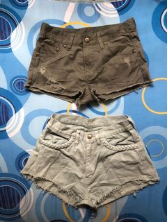 (Category: ) located in . Submitted by clicknshopsg (Listing ID 1034180819, Image 1). Description: .