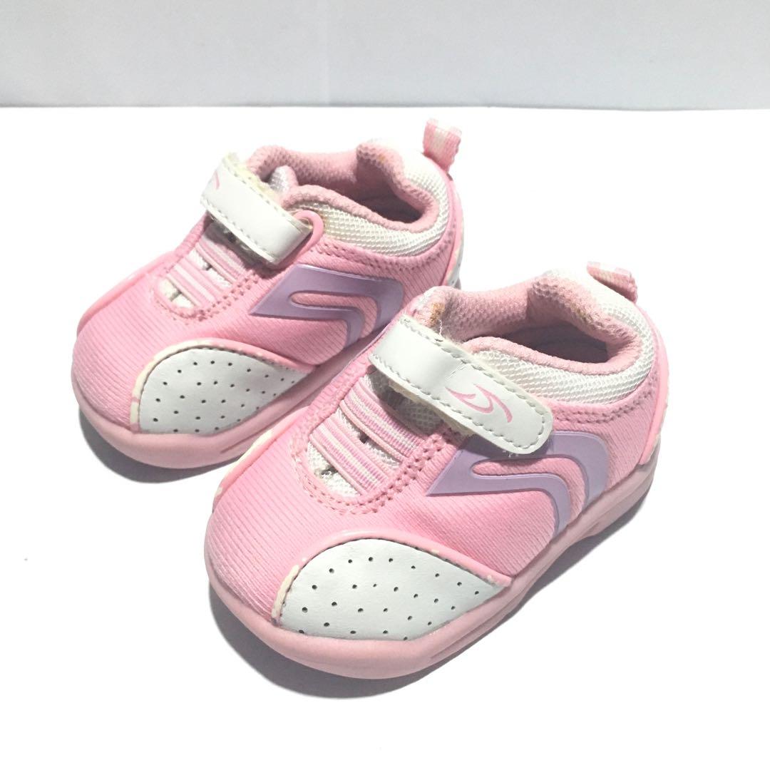 baby size 2 shoes