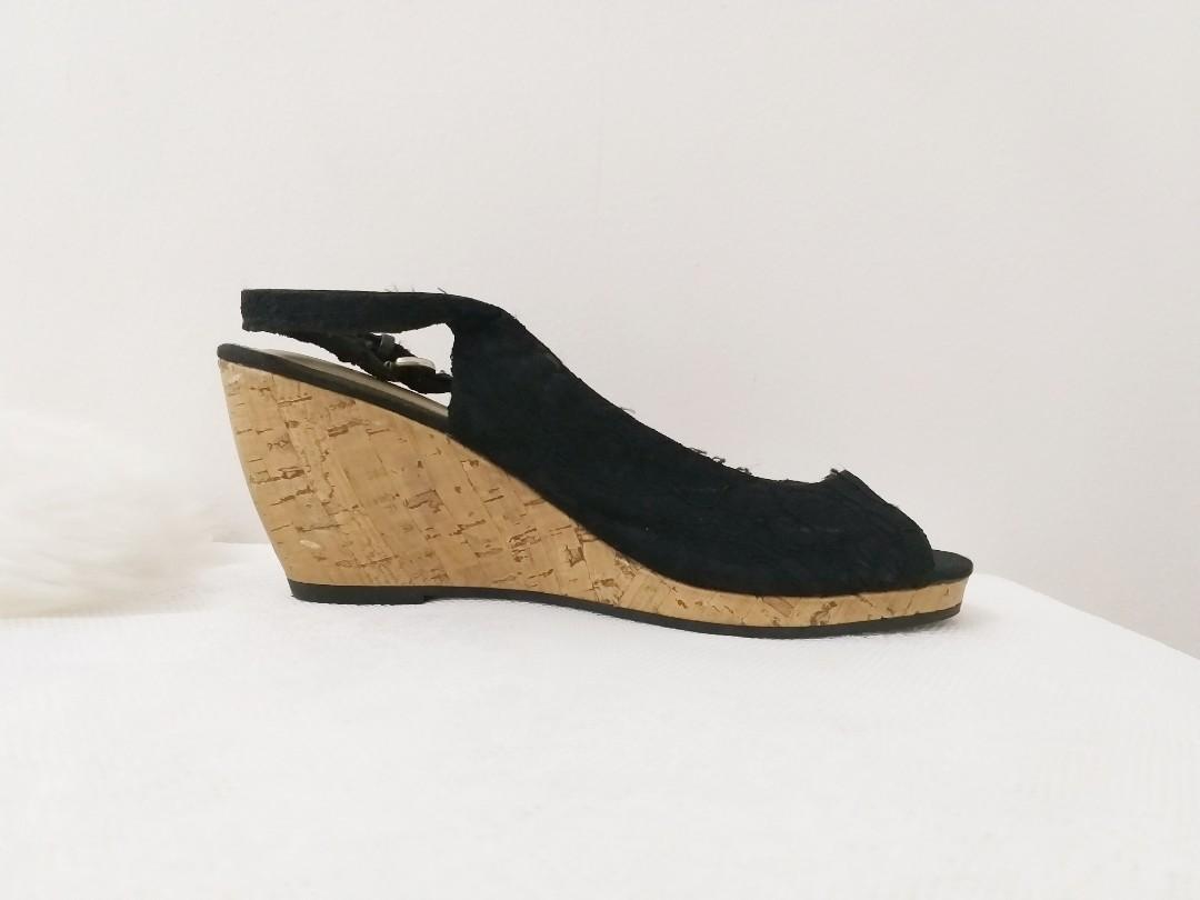 wedges payless