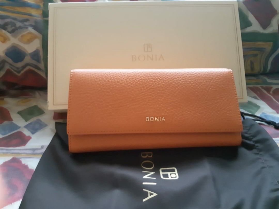 Bonia long wallet store