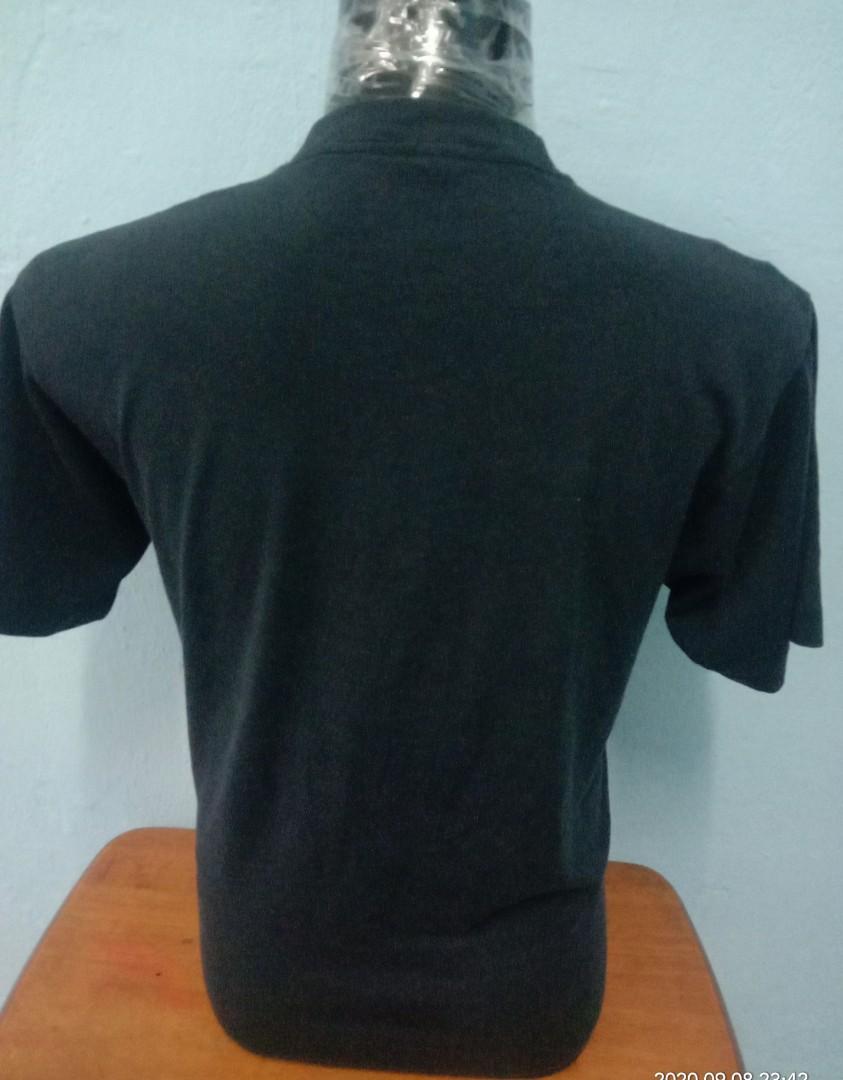Bunga (Category: Tshirts & Polo Shirts) located in Kuala Kerai. Submitted by jrg_bundle87 (Listing ID 1034149198, Image 3). Description: pit 20 / labuh 27.5 kain 50/50 single atas dan bawah made in U.S.A kondisi 9/10 free postage 0109000742.