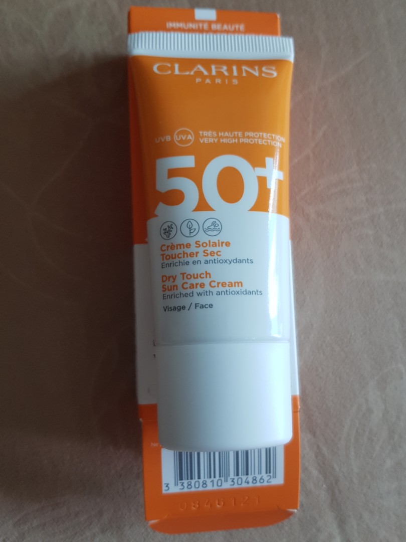 clarins dry touch suncare cream