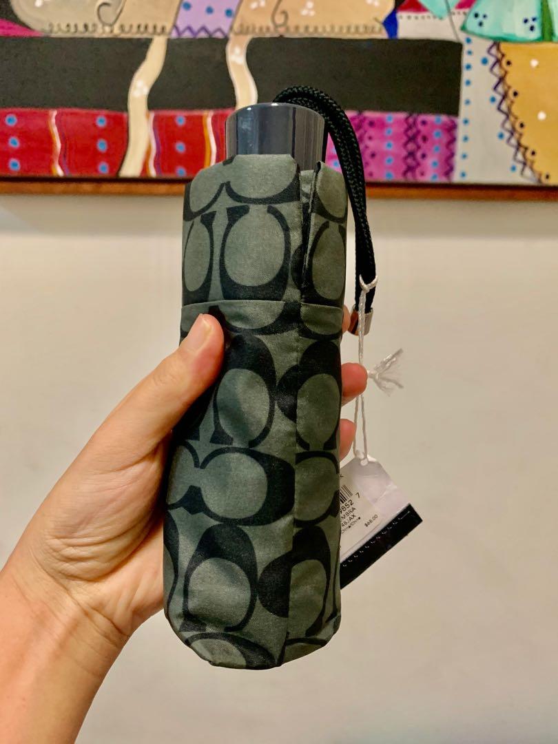 Coach gallery pouch with umbrella best sale motif