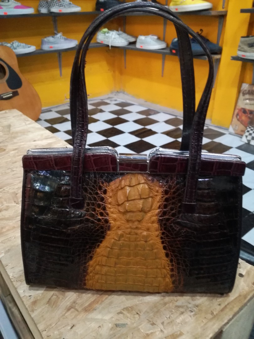 handbag jenama crocodile