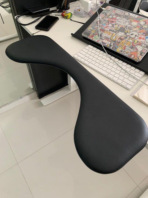 ERGOWORKS Flexi Forearm Support, Babies & Kids, Bathing & Changing