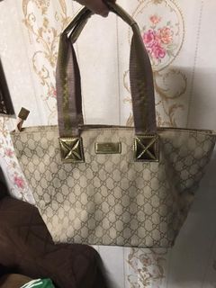(Category: ) located in . Submitted by yaya.bundle (Listing ID 1034037453, Image 1). Description: .