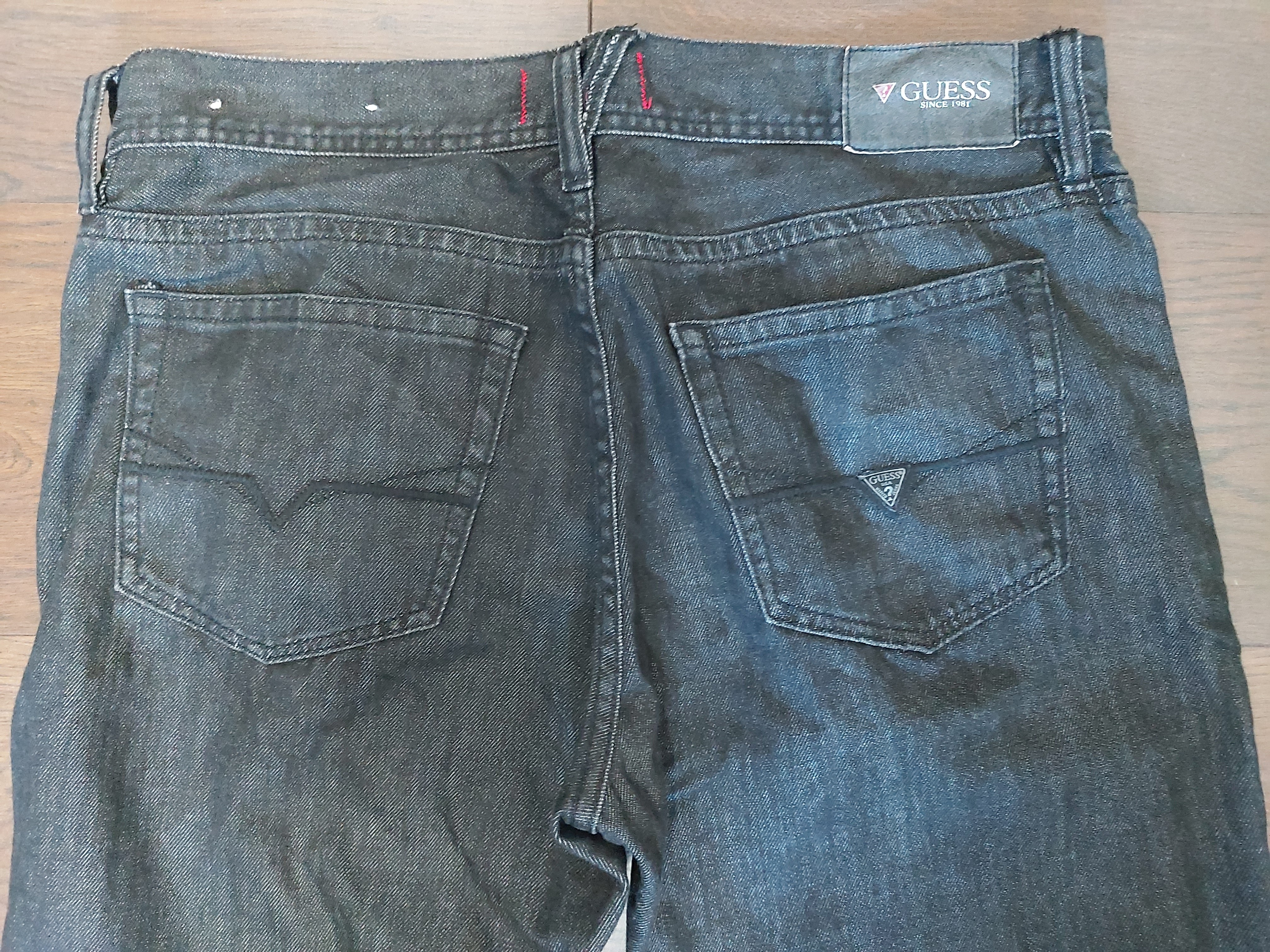 GUESS Jeans Relaxed Straight Rowland Fit Men s Fashion