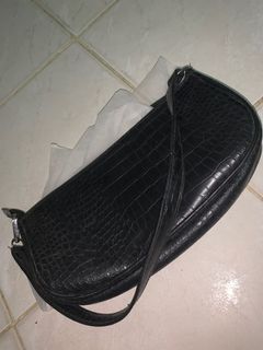 (Category: ) located in . Submitted by sayang_bundle (Listing ID 1034197621, Image 1). Description: .