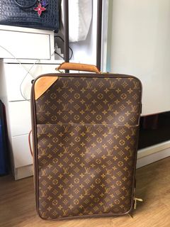 Louis Vuitton pegase 55 monogram canvas travel rolling suitcase luggage,  Luxury, Bags & Wallets on Carousell