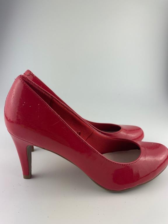 red stilettos wide fit