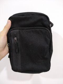 nike pouch bag malaysia