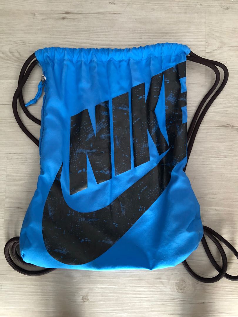 Nike Drawstring Bag, Men's Fashion, Bags, Belt bags, Clutches and