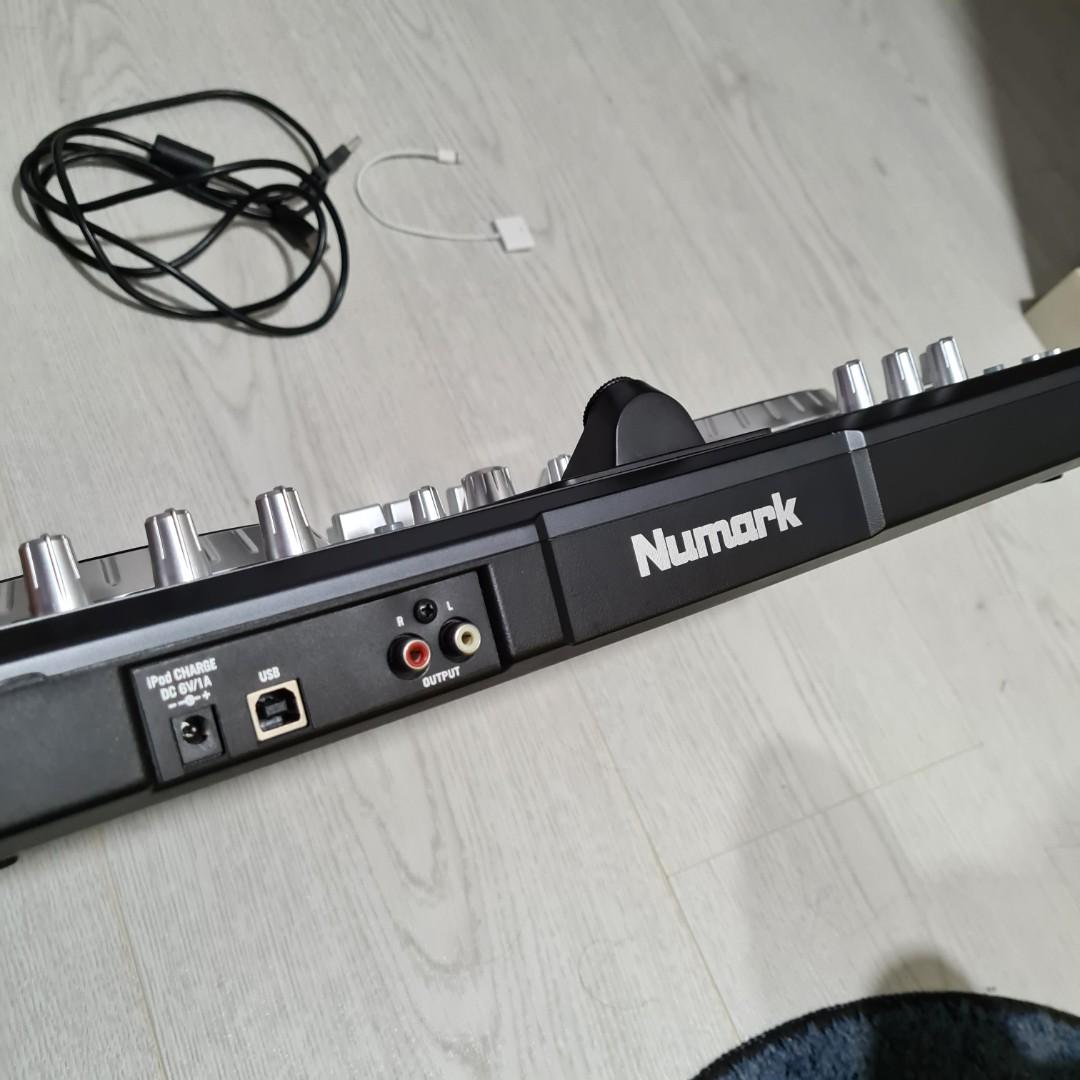 Numark iDJ3ジャンクノーパワーアダプター