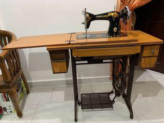 Affordable Raleigh Sewing Machine For Sale Memorabilia Collectibles Carousell Singapore