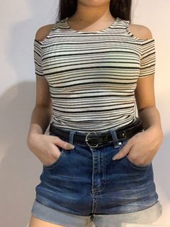 (Category: ) located in . Submitted by declutterwitheli_mnl (Listing ID 1034081331, Image 1). Description: .