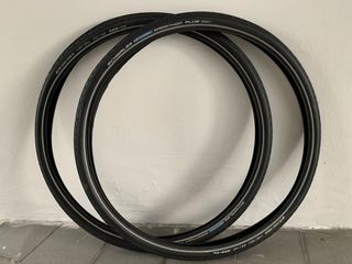 schwalbe marathon plus bike tyre 700x38c