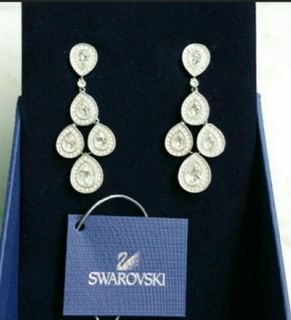 (Category: ) located in . Submitted by queencloset09 (Listing ID 1034046349, Image 1). Description: .