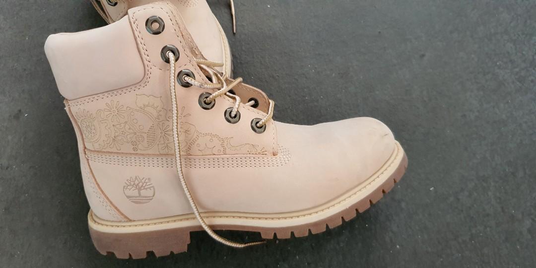 Timberland Boots (Size 37, 36), Women's 