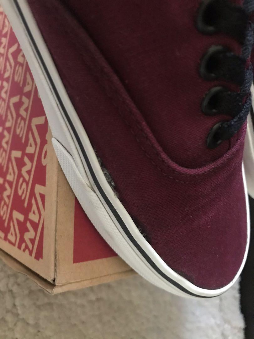 vans authentic maroon