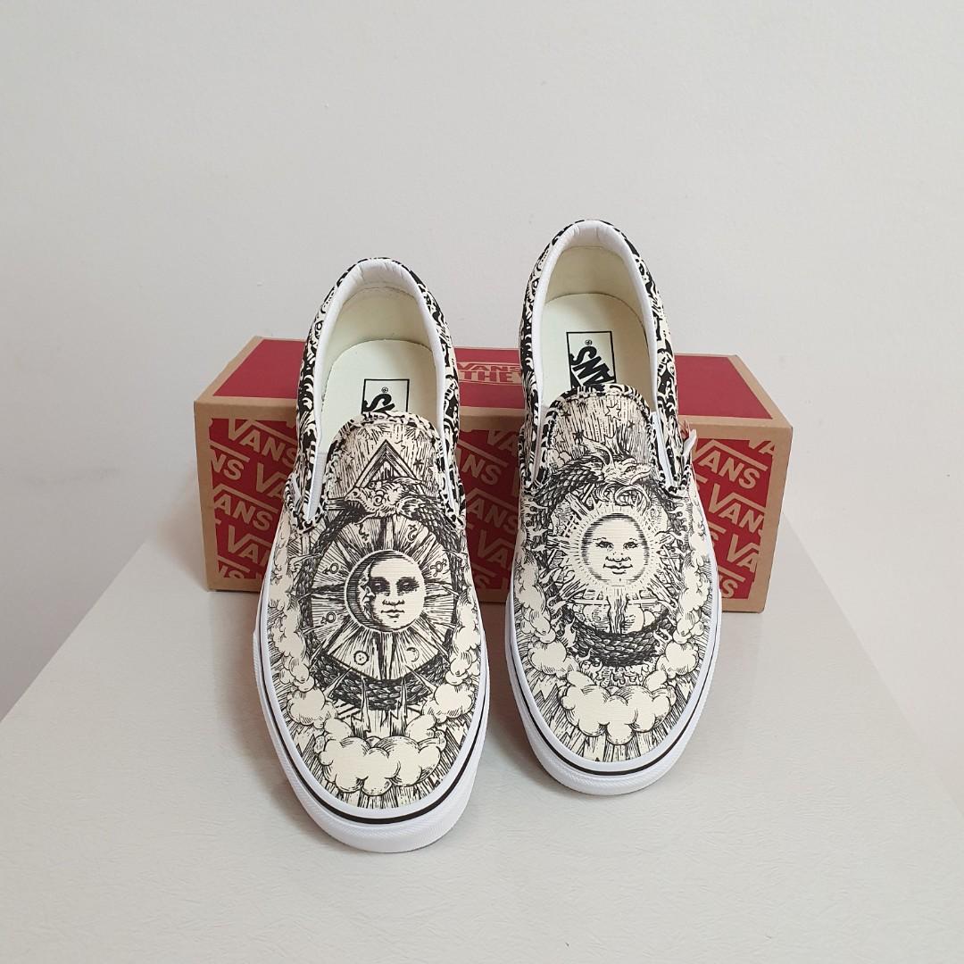 ouroboros slip on vans