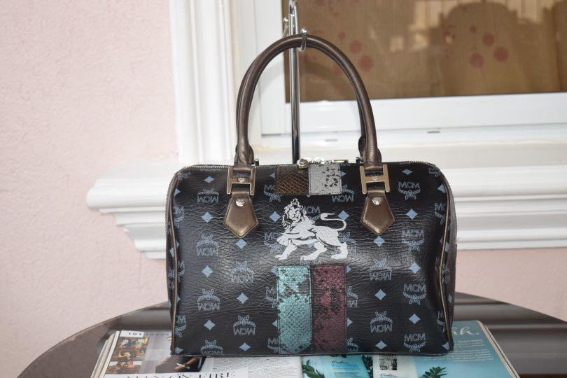 Vintage MCM Lion Boston Bag in Black