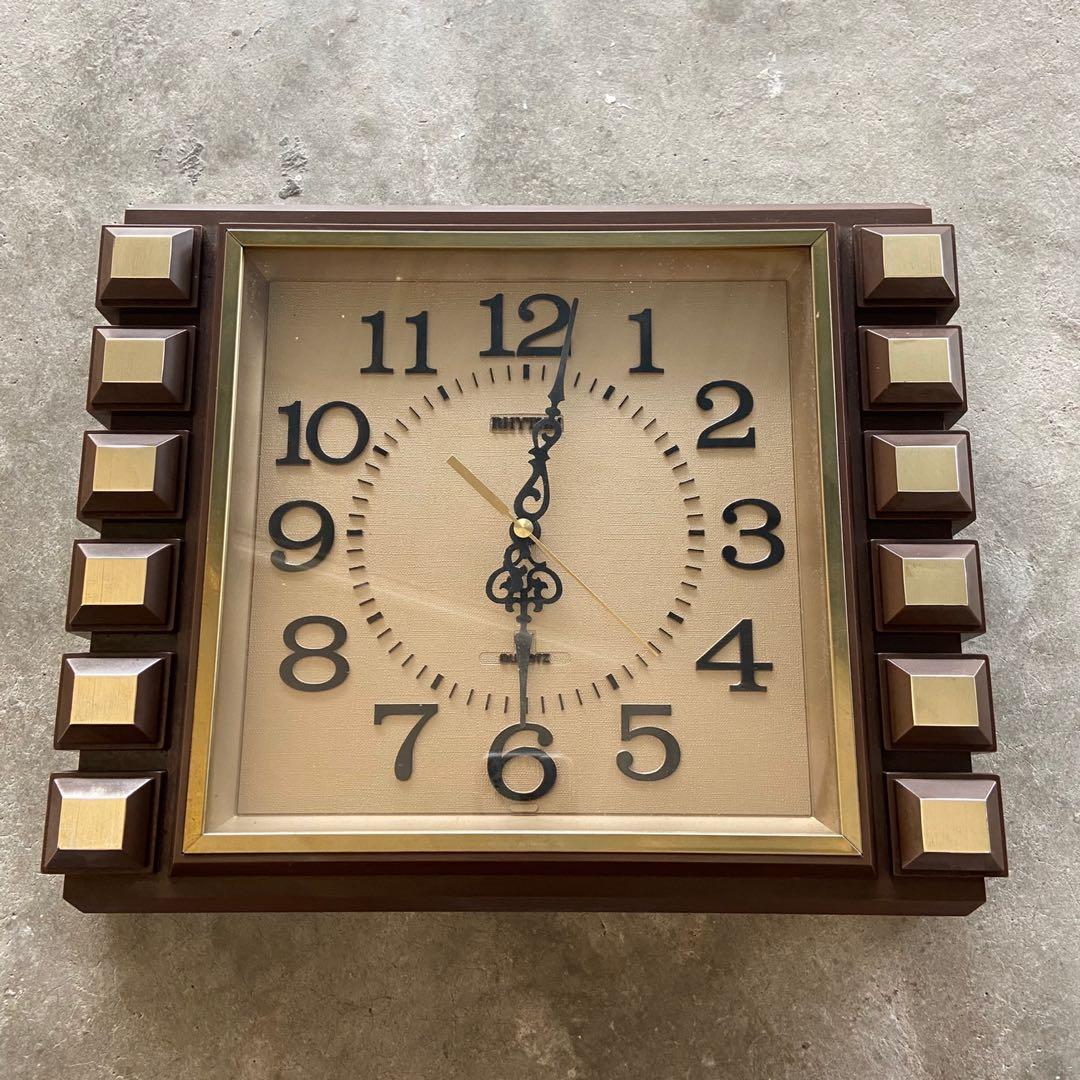 Vintage RHYTHM wall clock, Men's Fashion, Watches & Accessories, Jewelry on Carousell