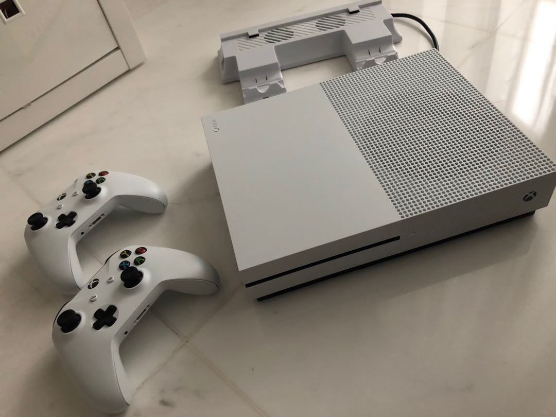 Xbox One S 1tb Toys Games Video Gaming Consoles On Carousell