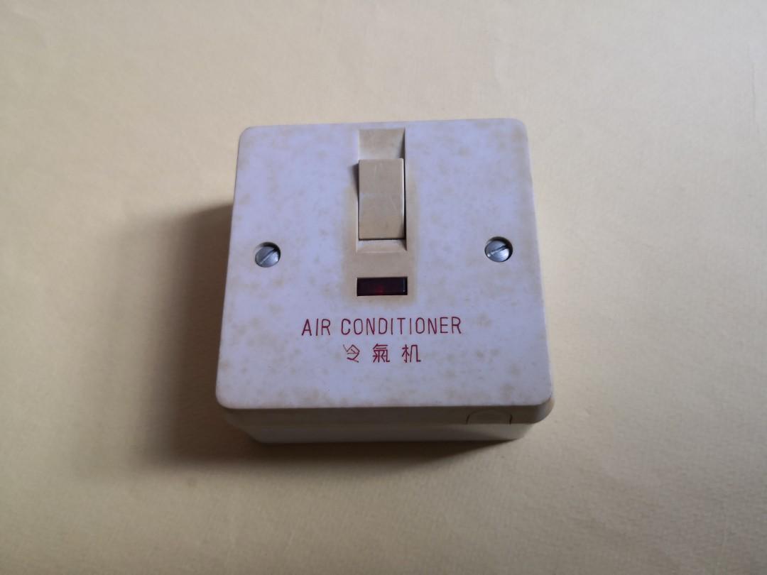 英國tenby 曲架連底殼 手提電話 智能穿戴裝置及智能手錶 Carousell