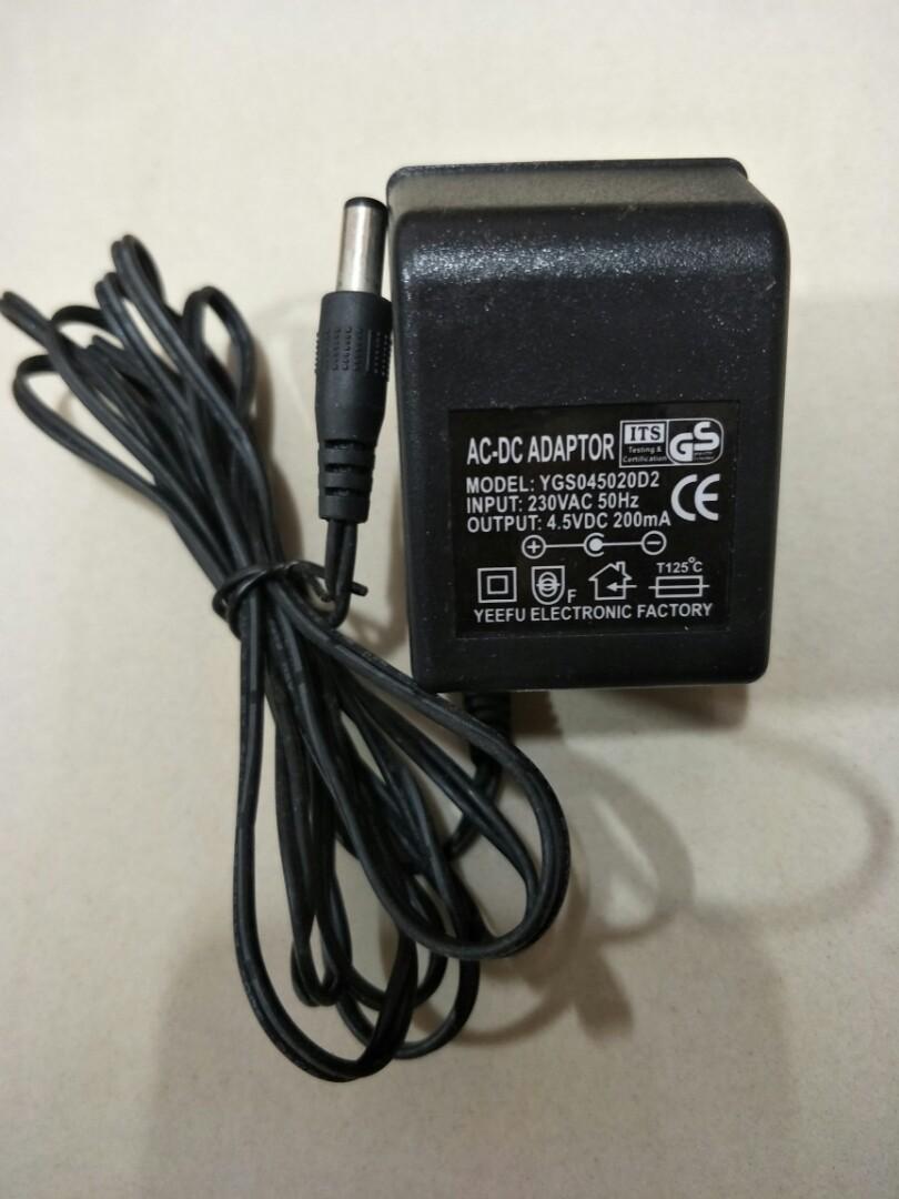 UpBright AC/DC Adapter Compatible with Lemax Christmas Village Accessories 4.5V # 74254 75194 74224 35495 45672 45726 45737 94482 SJD0450550GU UR4120045070G C696 CHD 4.5 Volts Power Supply Charger PSU 