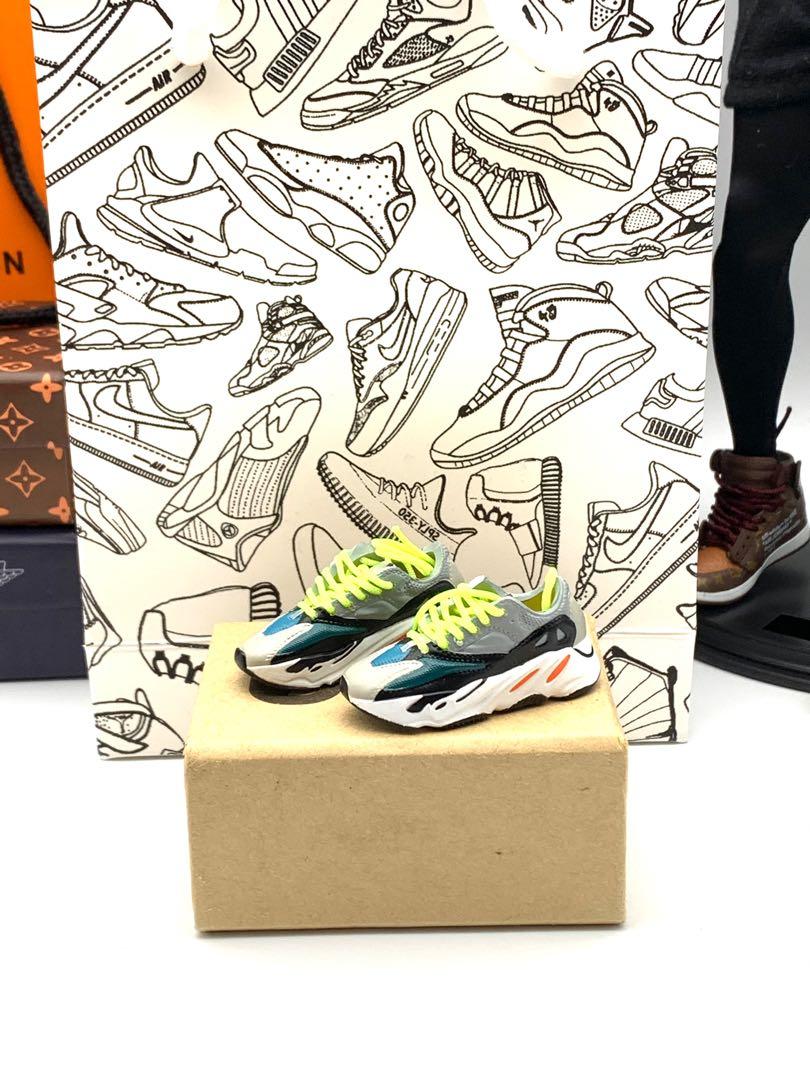 Yeezy sale 700 keychain