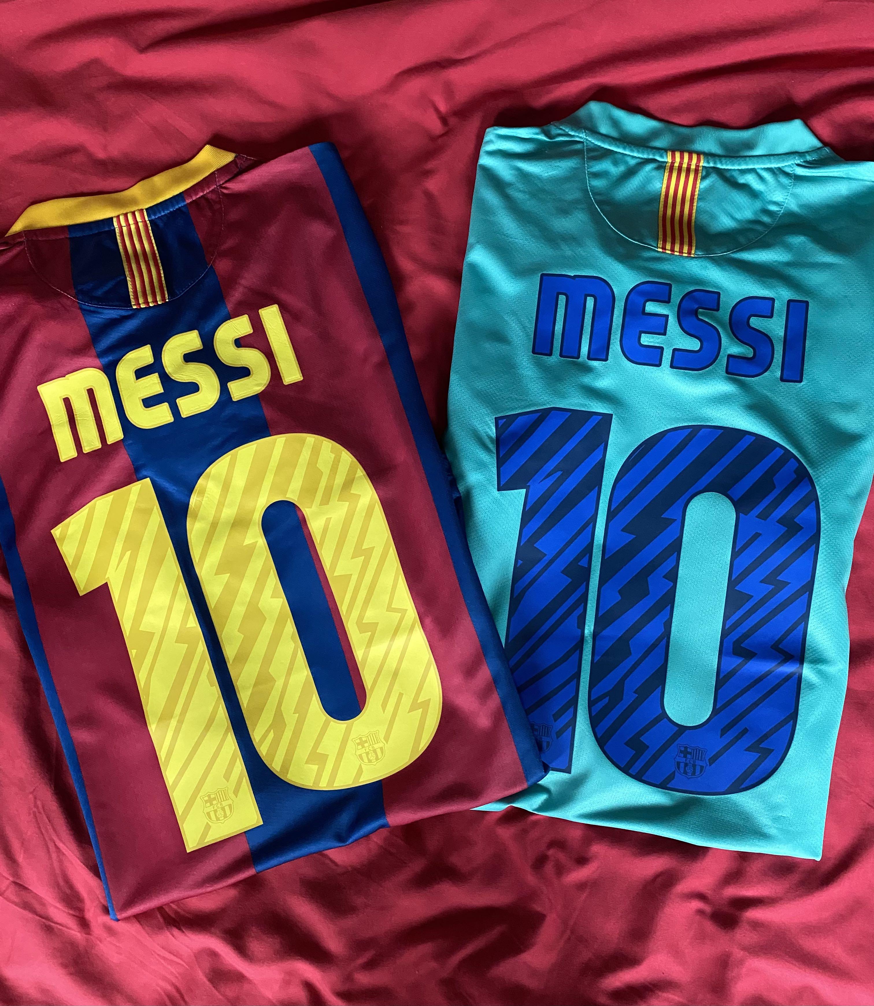 barcelona home and away jersey