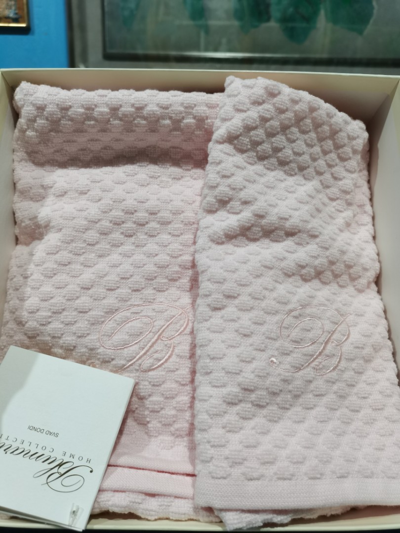 Blumarine towels clearance