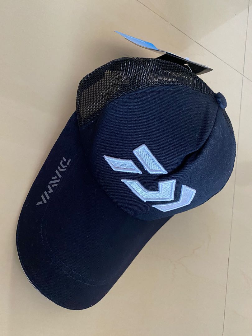 Daiwa Cap, Men's Fashion, Watches 