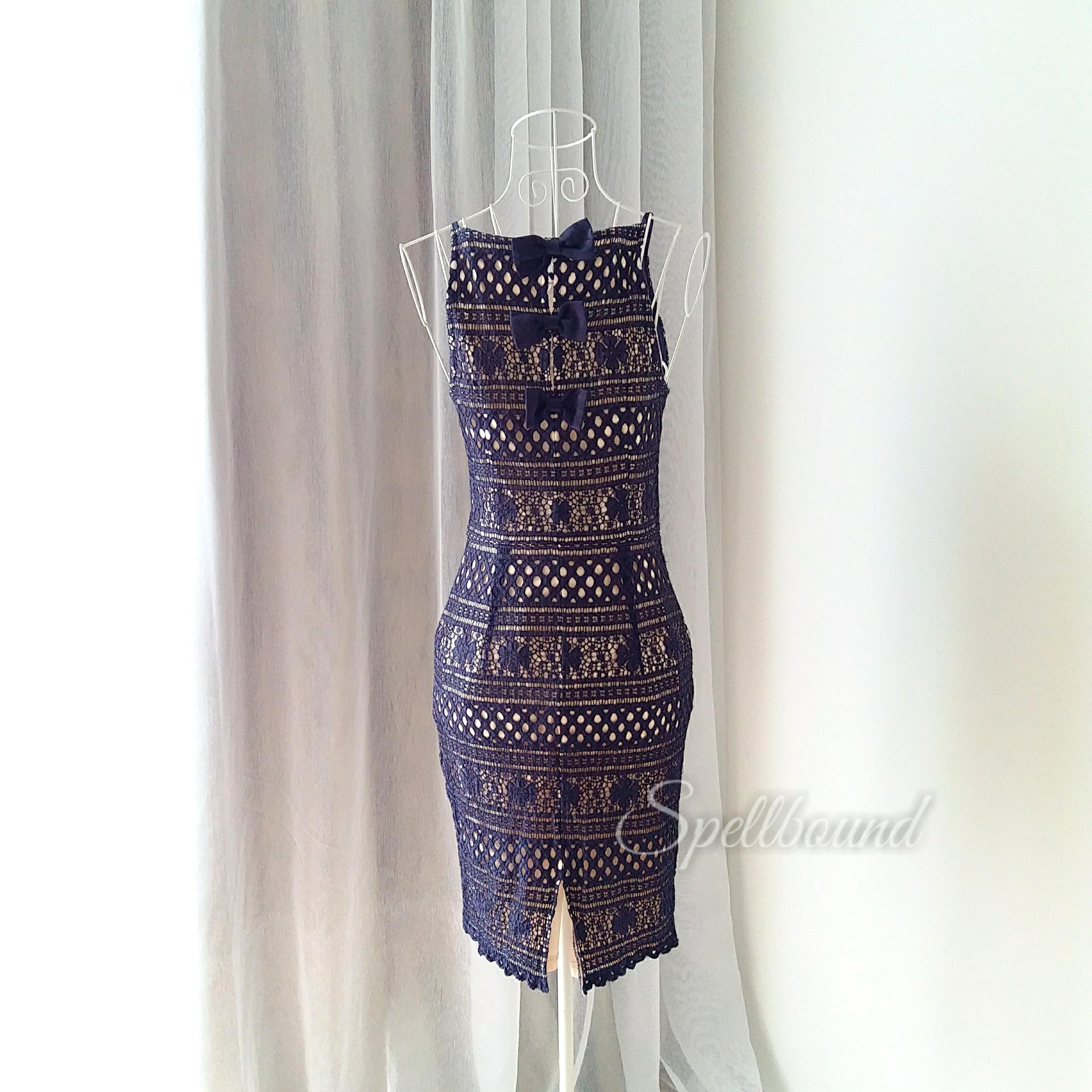 Dorothy perkins 2025 aria dress