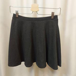 Forever 21 鬆緊腰A字裙(深灰色)