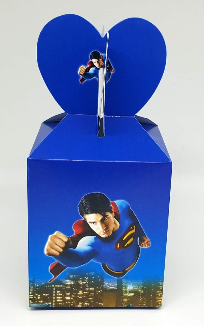 Gift Box (Category: Gift Baskets & Hampers) located in Manila. Submitted by xjballoonspartyneeds (Listing ID 1059854978, Image 1). Description: Gift Box can put Anything inside Like candies chocolates etc..6pcs/1pack.