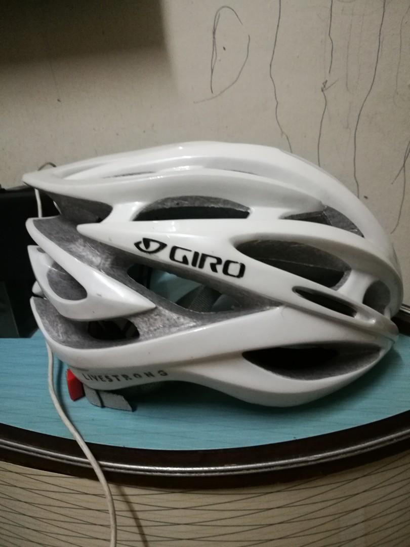 Giro sale livestrong helmet