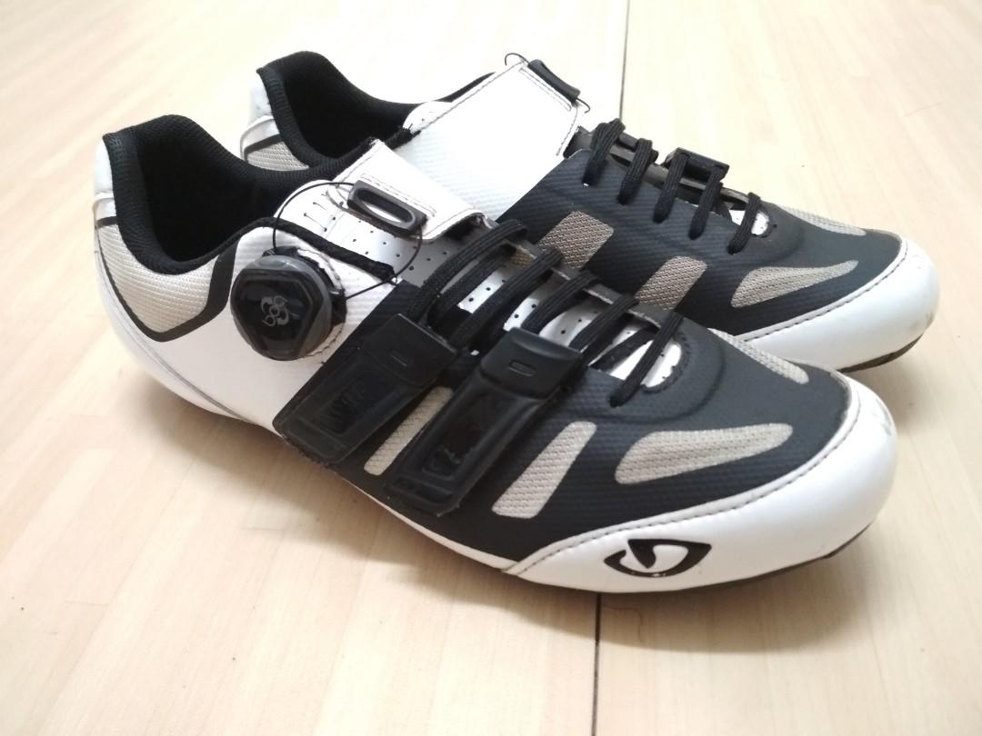 Giro Sentrie Techlace EU42 Cycling Shoes Sports Equipment Bicycles Parts Parts Accessories on Carousell